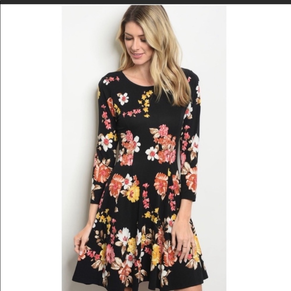 COPY - Black Floral Dress Sm NWT